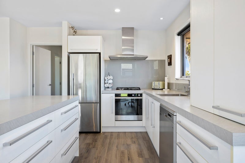 42 Reginald Street, Burwood, Christchurch - Carousel 2