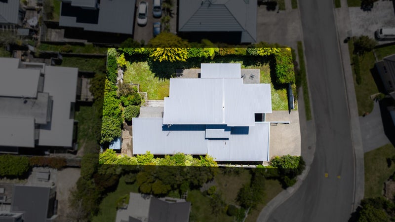 4 Handly Grove, Churton Park, Wellington - Carousel 31