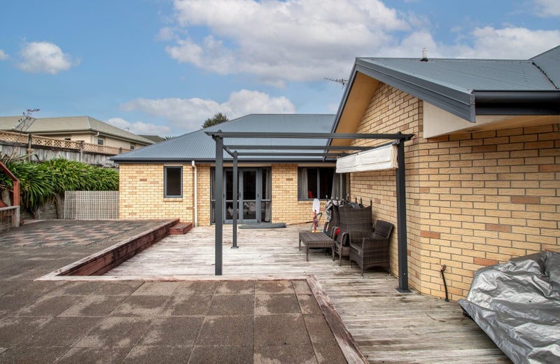 24 Roderick Place, Rototuna, Hamilton - Carousel 15