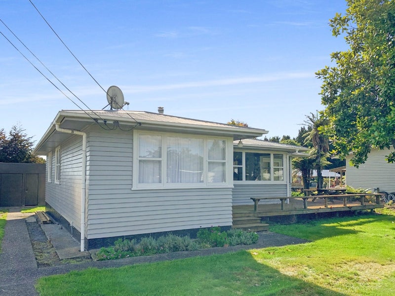 8 Ohorere Street, Owhango - Carousel 1