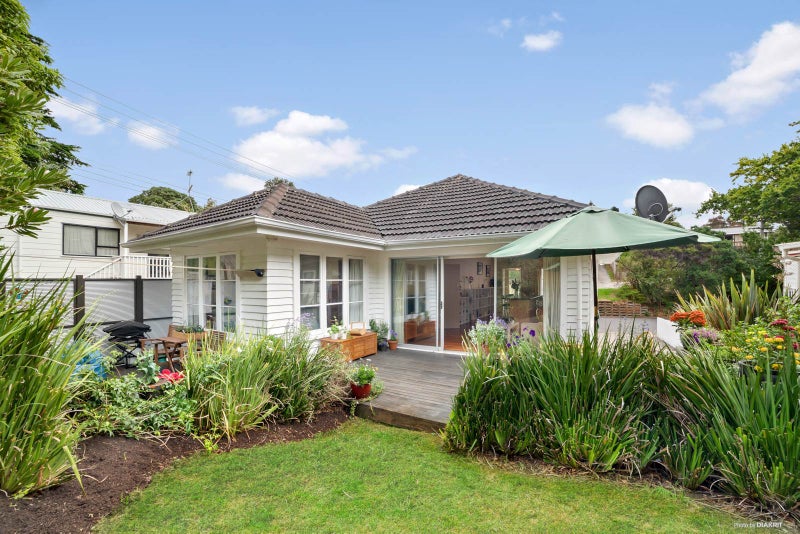 1/27 Gazelle Avenue, Beach Haven, Auckland - Carousel 18