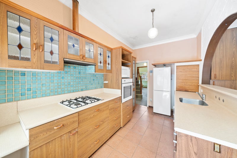 13 Belmont Terrace, Belmont, Lower Hutt - Carousel 1