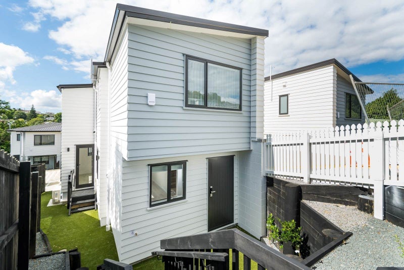 88A Monarch Avenue, Hillcrest, Auckland - Carousel 1