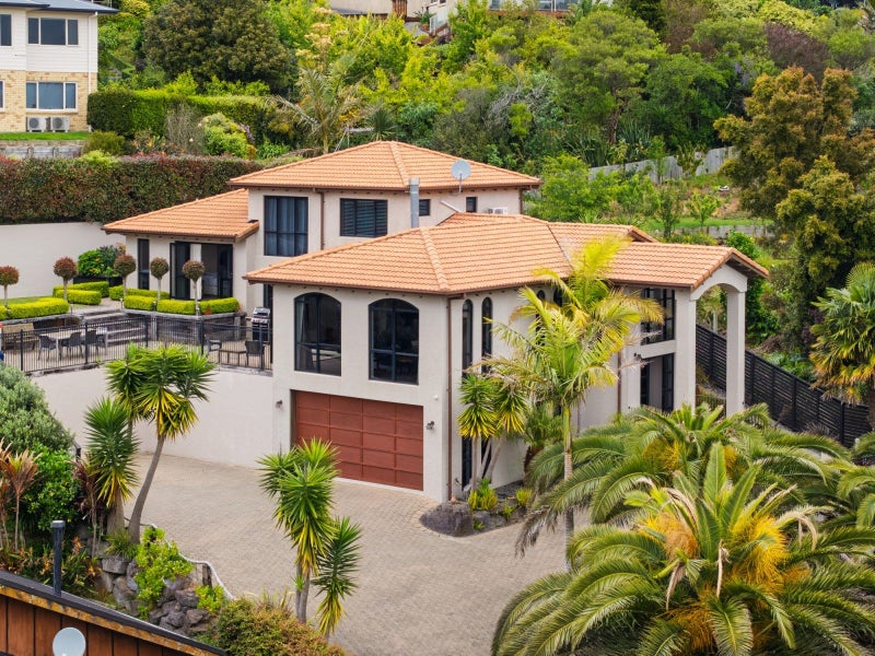 66 Little John Drive, Bellevue, Tauranga - Carousel 1