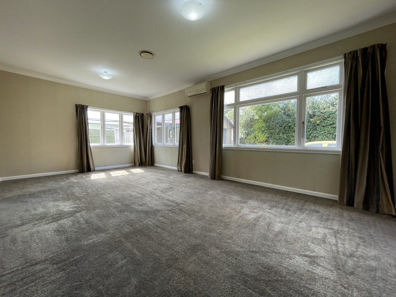 9 East Street, Terrace End, Palmerston North - Carousel 2