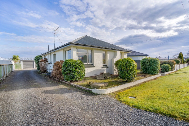 136 MacKenzie Street, Winton, Winton - Carousel 1