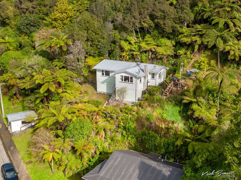 36 Wyndham Road, Pinehaven, Upper Hutt - Carousel 2