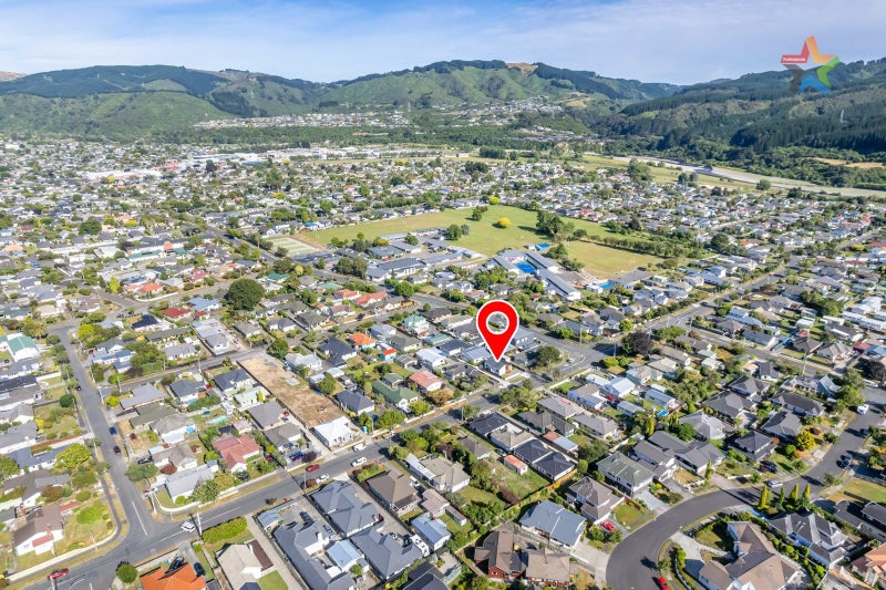 24A Fraser Crescent, Elderslea, Upper Hutt - Carousel 21