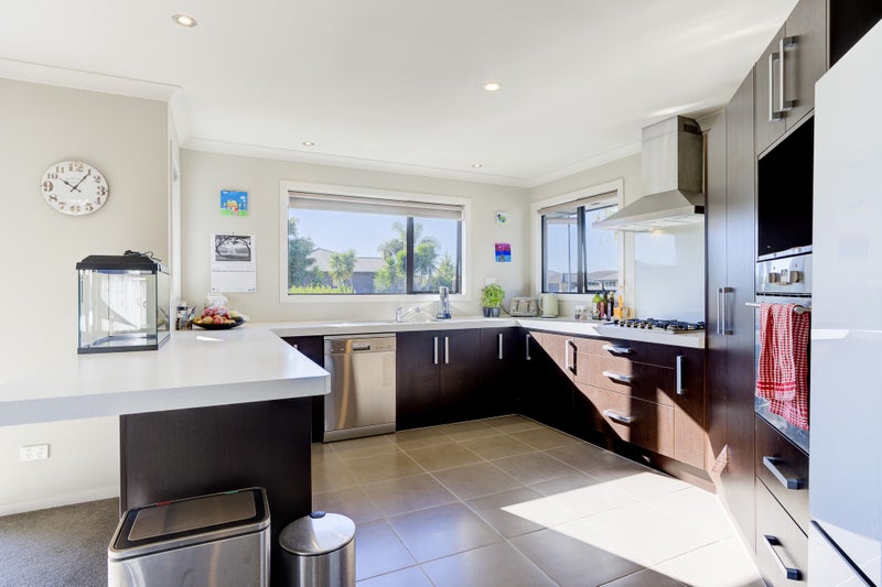 1 Chesham Street, Rototuna North, Hamilton - Carousel 2