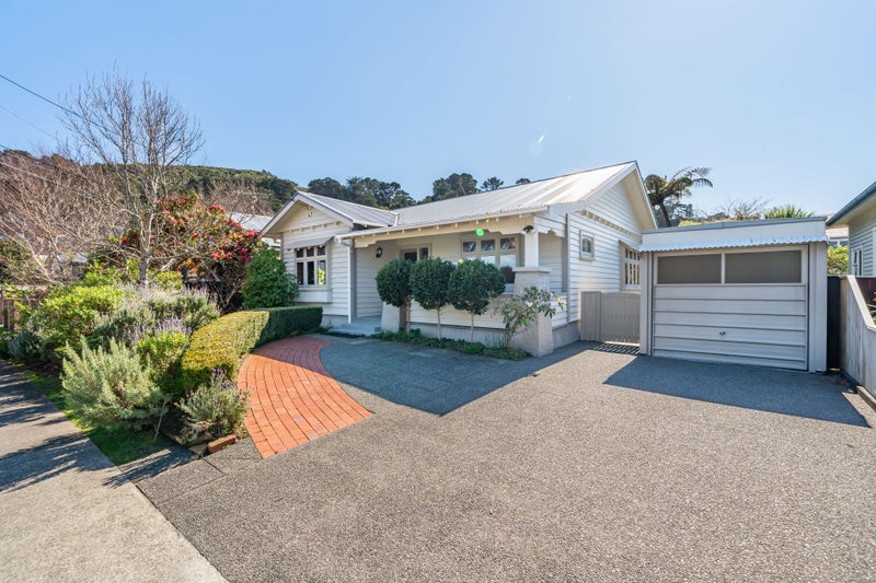 11 Te Mome Road, Alicetown, Lower Hutt - Carousel 1