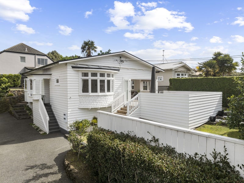 2 Altham Avenue, Mount Eden, Auckland - Carousel 1