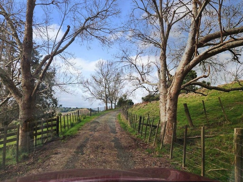 19 Judge Richardson Drive, Papakura - Carousel 29