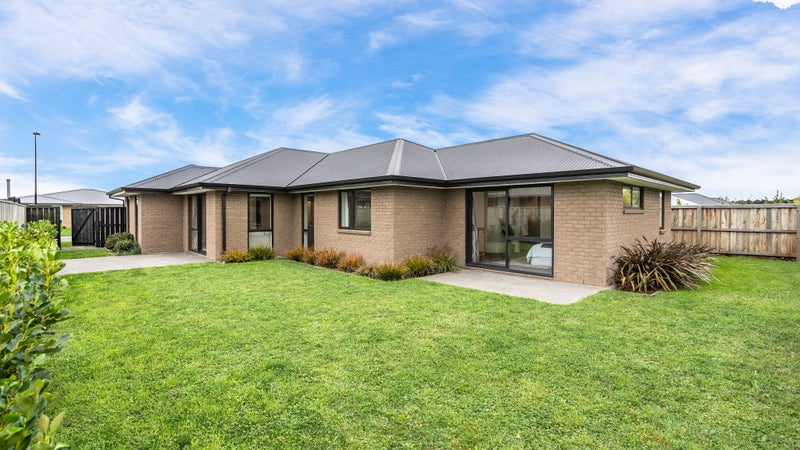 6 Sandsview Way, Rolleston, Rolleston - Carousel 2