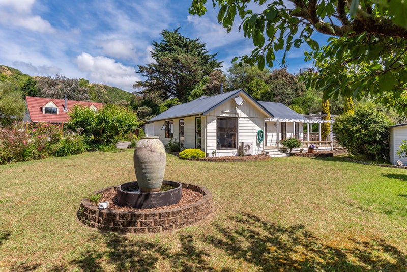 27 Rongomau Lane, Raumati South, Paraparaumu - Carousel 1
