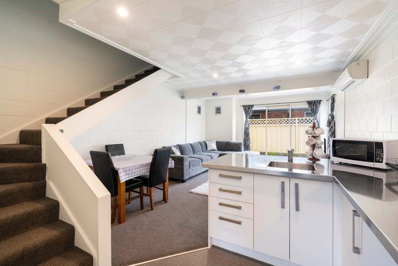 65C Prince Albert Road, Saint Kilda, Dunedin - Carousel 1