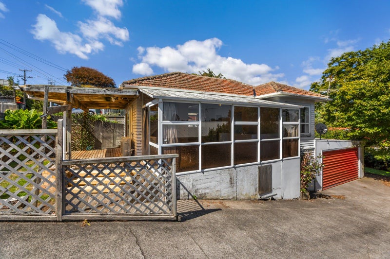 84 Mill Road, Lower Vogeltown, New Plymouth - Carousel 2
