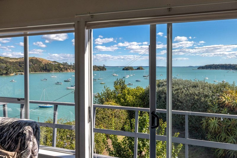 138 Wharf Road, Ostend, Waiheke Island - Carousel 1