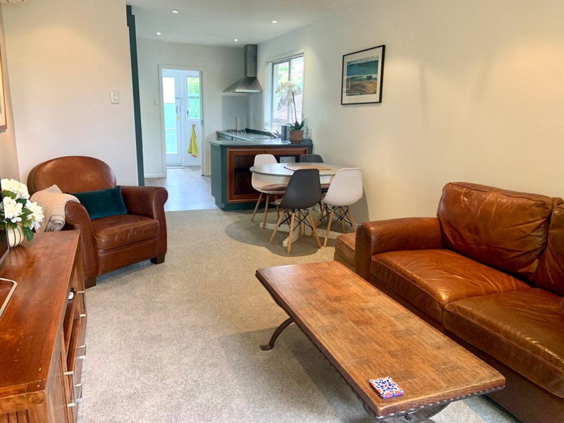 1/16 Oxley Avenue, St Albans, Christchurch - Carousel 2