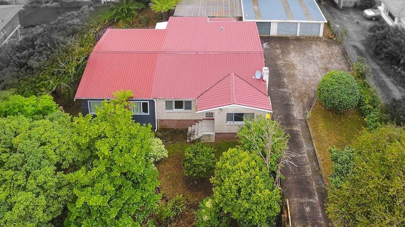 22 Forest Hill Road, Henderson, Auckland - Carousel 1