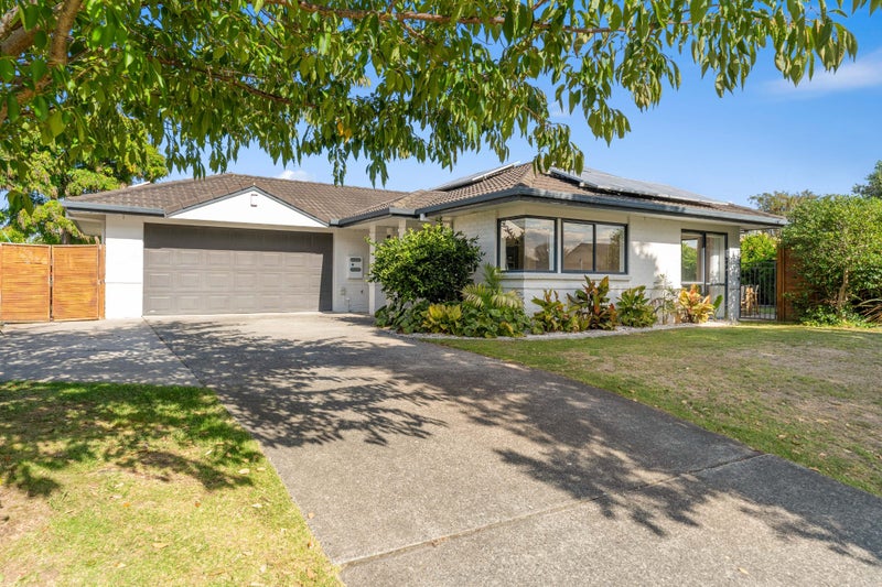 21 Evansbel Place, Papamoa Beach, Papamoa - Carousel 1