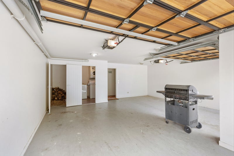 24B Suburb Street, Queenstown, Queenstown - Carousel 16
