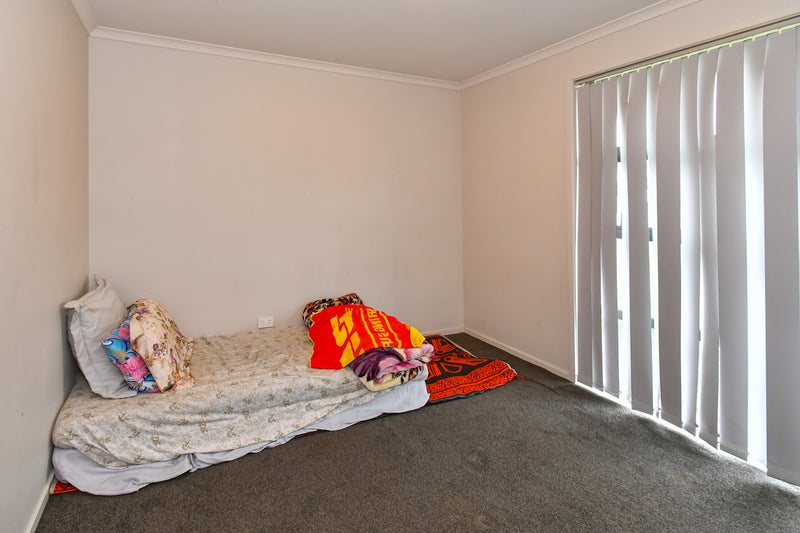 12 Reward Place, Mangere, Auckland - Carousel 10