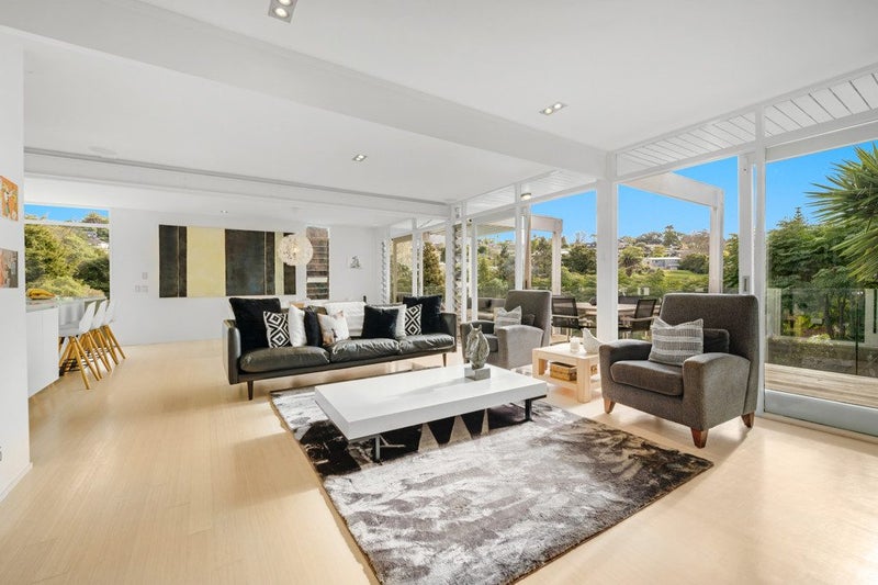 11 Dover Place, Remuera, Auckland - Carousel 2