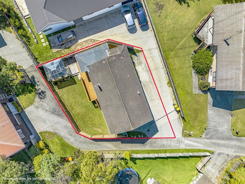 20A Atlantis Place, Totara Vale, Auckland - Carousel 2