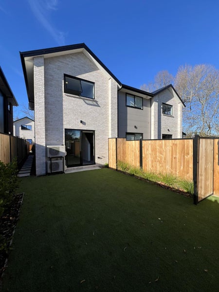 1/9 Matata Place, Dallington, Christchurch - Carousel 2