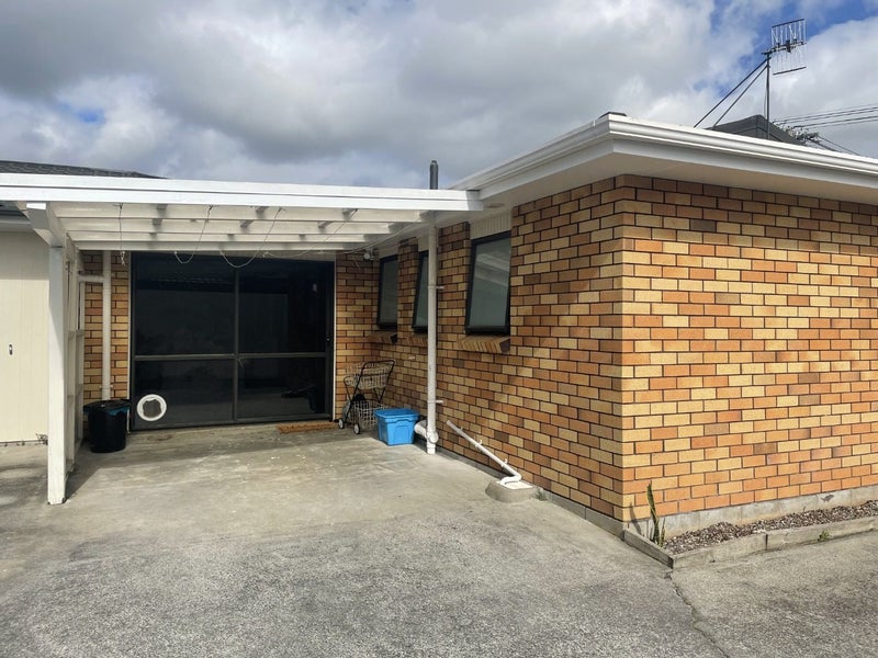 8 Lilian Street, Kamo, Whangarei - Carousel 2