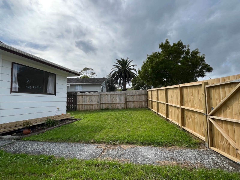 5 Margaret Place, Lytton West, Gisborne - Carousel 14