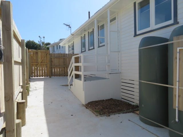 15 Tuki Street, Titahi Bay, Porirua - Carousel 13