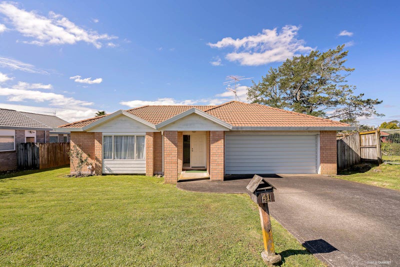 41 Burswood Drive, Burswood, Auckland - Carousel 1