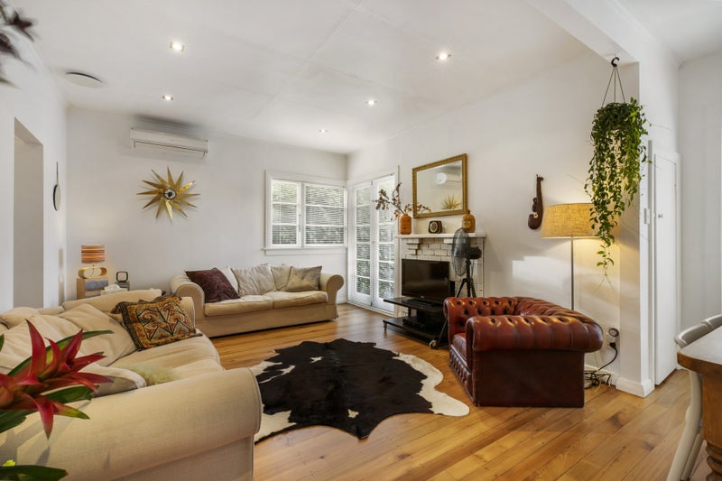 14 Fergusson Avenue, Sandringham, Auckland - Carousel 2