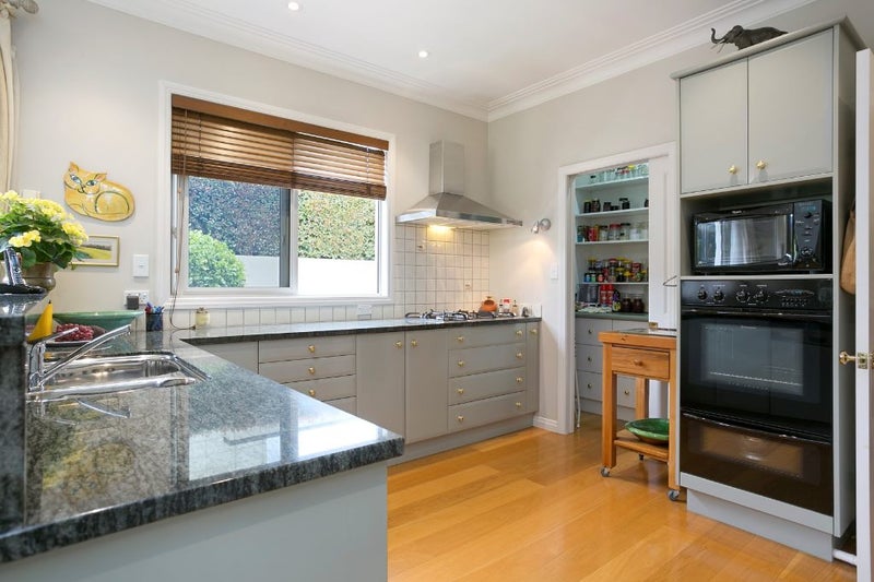 8 Arran Road, Chartwell, Hamilton - Carousel 2