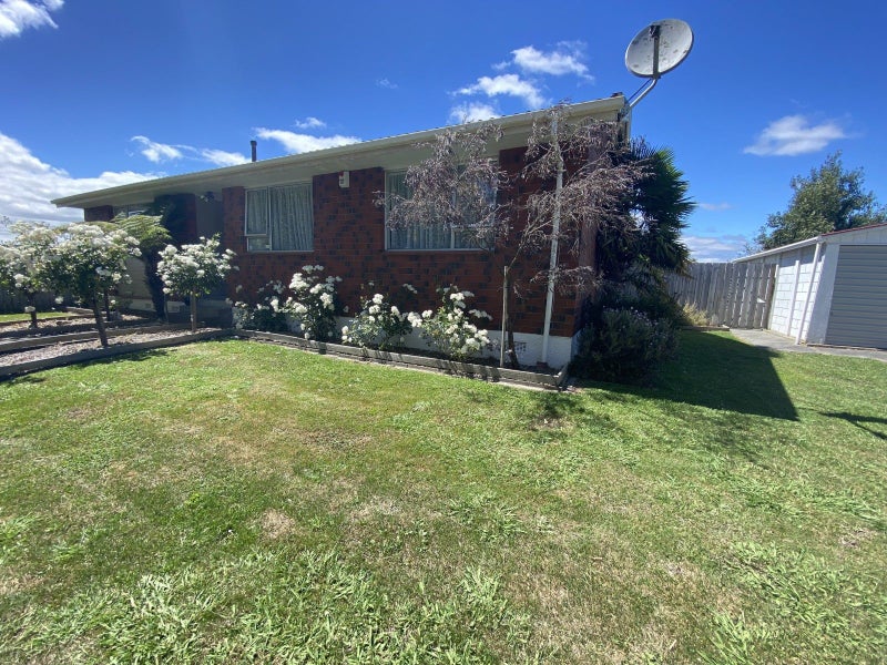 11 Otaki Place, Westbrook, Palmerston North - Carousel 9