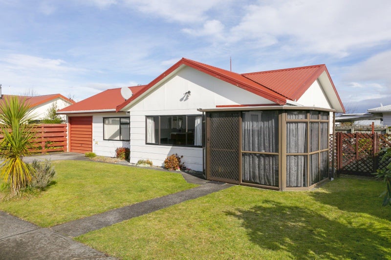 2/227 Rifle Range Road, Tauhara, Taupo - Carousel 1