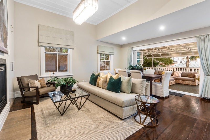 71 Wheturangi Rd, Greenlane, Auckland - Carousel 2