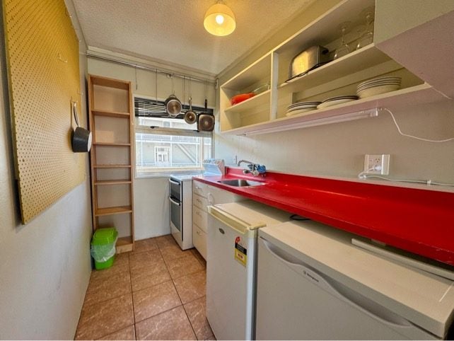 402/131 Brougham Street, Mount Victoria, Wellington - Carousel 2