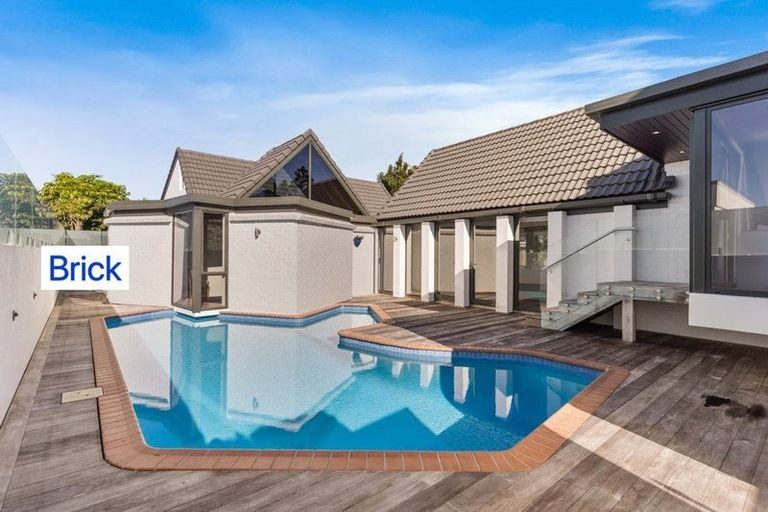 40 Takutai Avenue, Bucklands Beach, Auckland - Carousel 2
