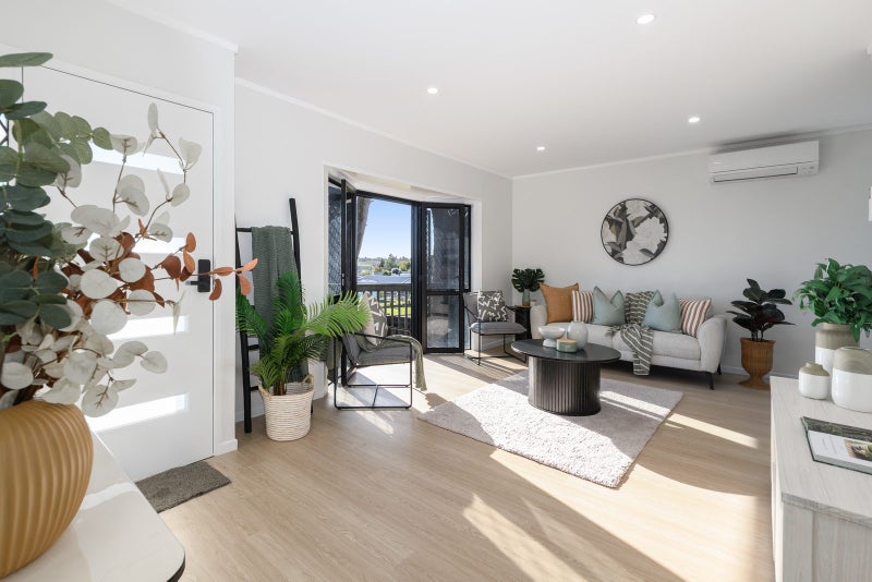 26 Coopers Road, Gate Pa, Tauranga - Carousel 1