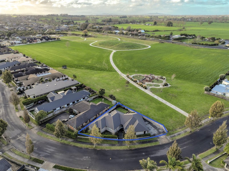 29 Darjon Drive, Huntington, Hamilton - Carousel 1