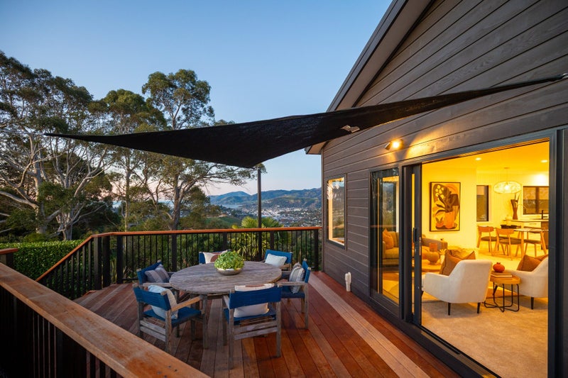 319 Princes Drive, Britannia Heights, Nelson - Carousel 1