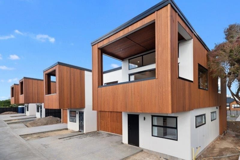 1/1368 Victoria Street, Beerescourt, Hamilton - Carousel 1