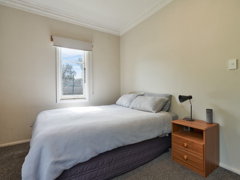 1004 Willowpark Road North, Mayfair, Hastings - Carousel 10