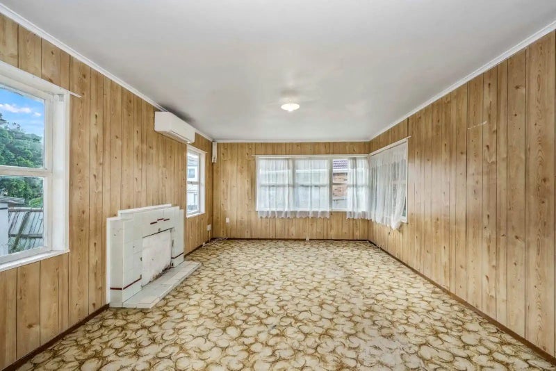 13 Julian Place, Otara, Auckland - Carousel 2