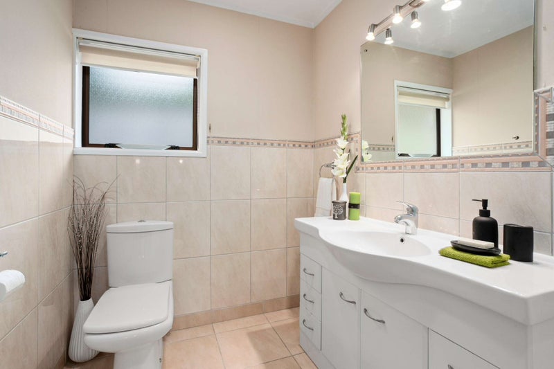 90A Simmental Crescent, Somerville, Manukau - Carousel 10