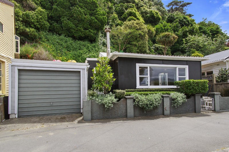 211 Marine Parade, Seatoun, Wellington - Carousel 2