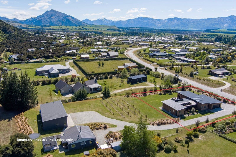 22 Old Racecourse Road, Albert Town, Wanaka - Carousel 18