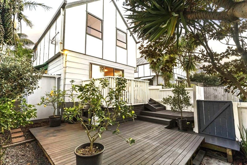 1/80 Taumata Road, Sandringham, Auckland - Carousel 14